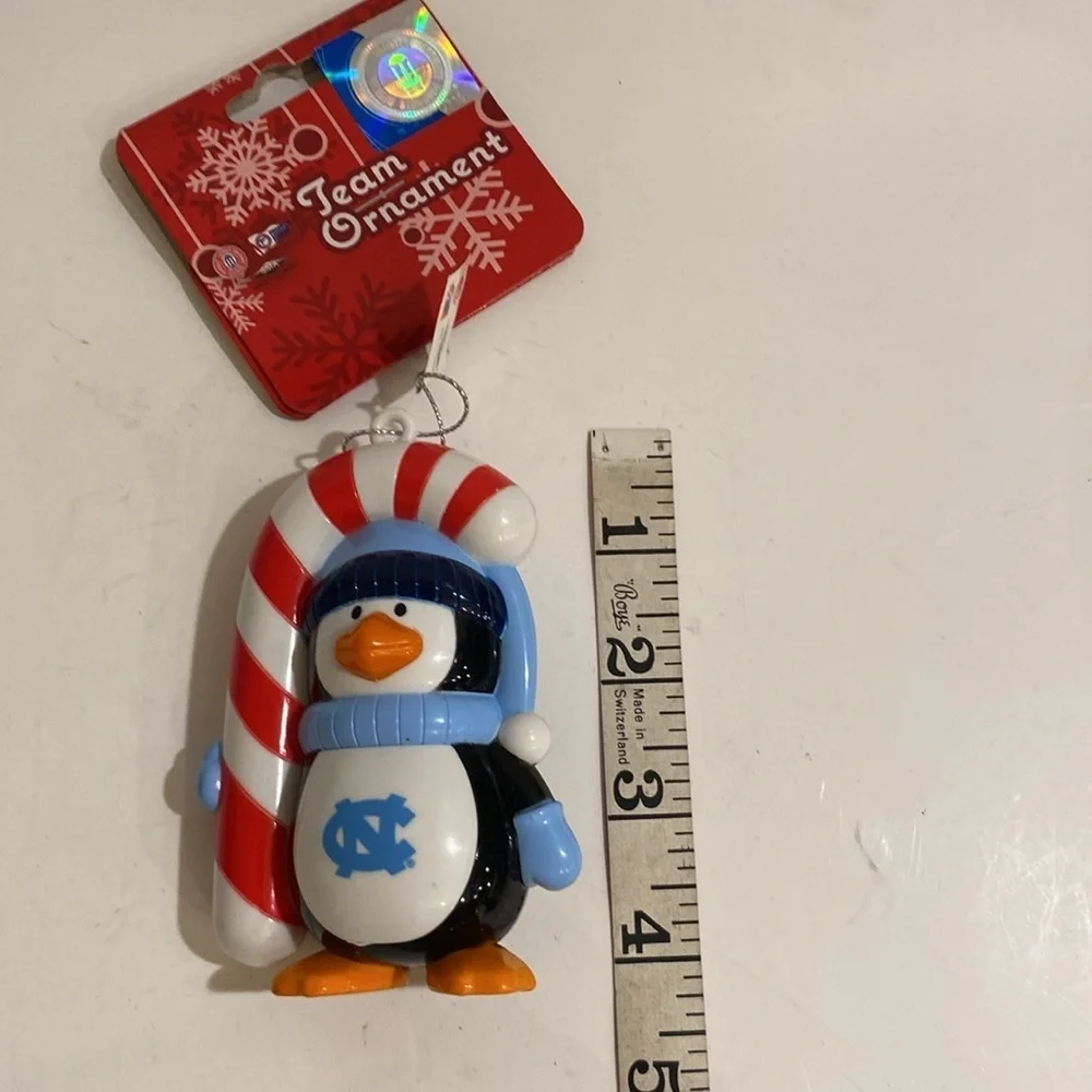 Team Ornament Penguin Ornament (CU)